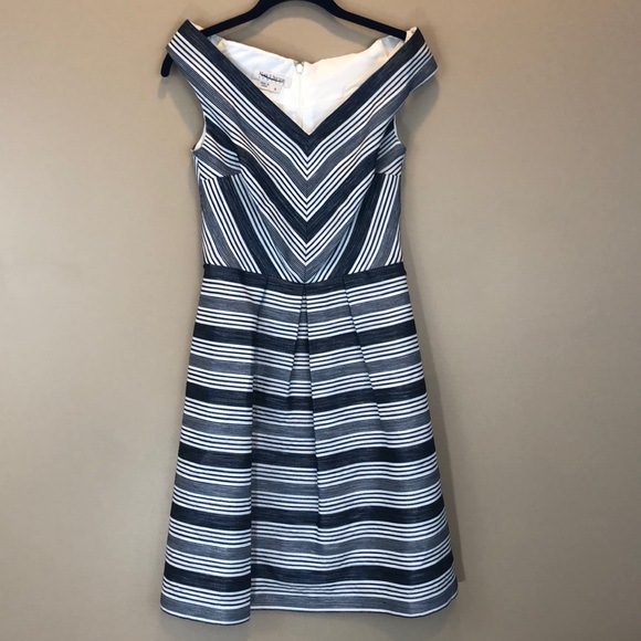 Kay Unger Dresses & Skirts - ⬇️🔥SALE🔥 Kay Unger Dress